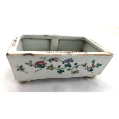 19th c. Chinese Rectangular Footed Pot