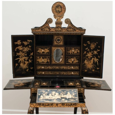 19th c. China Trade Chinoiserie Bonheur